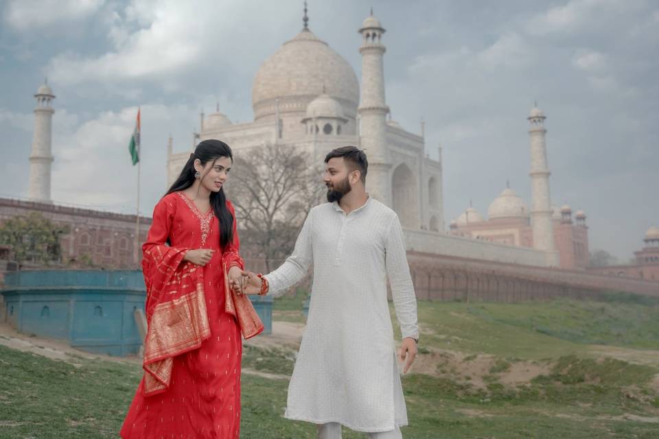 TAJ MAHAL PRE WEDDING