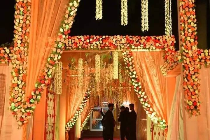 Entrance decor