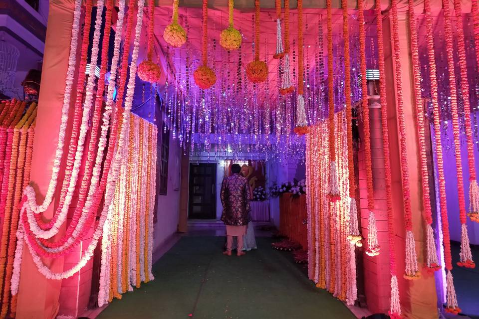 Entrance decor