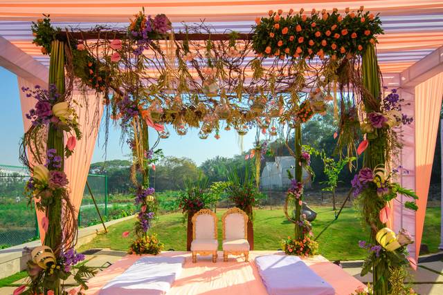 Pool side Vidhi Mandap