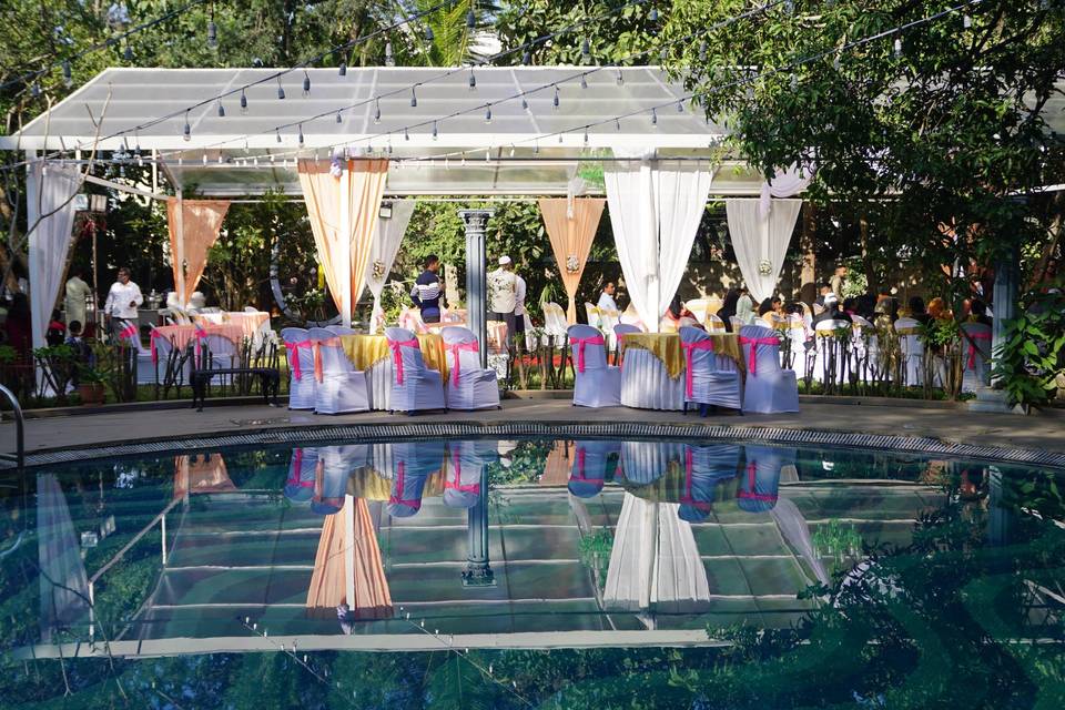 Poolside Reception