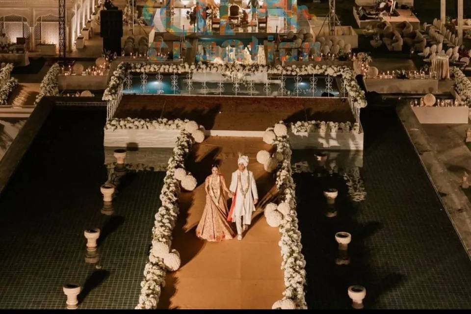 Statement Wedding