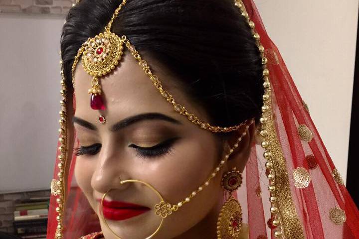 Bridal makeup