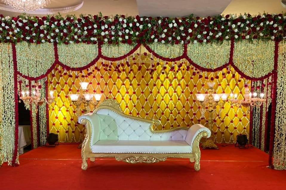 DECOR BY MD