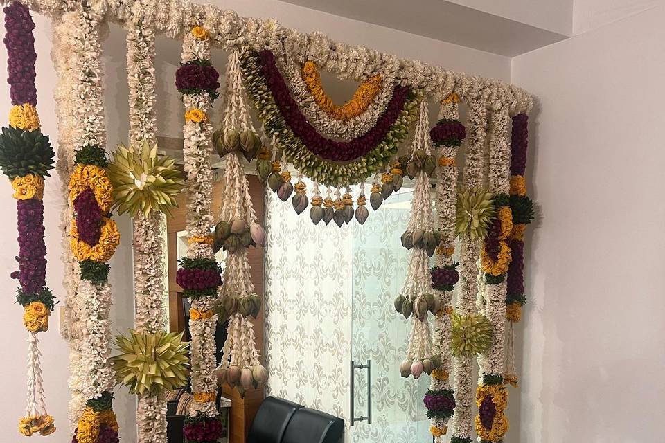 DECOR BY MD