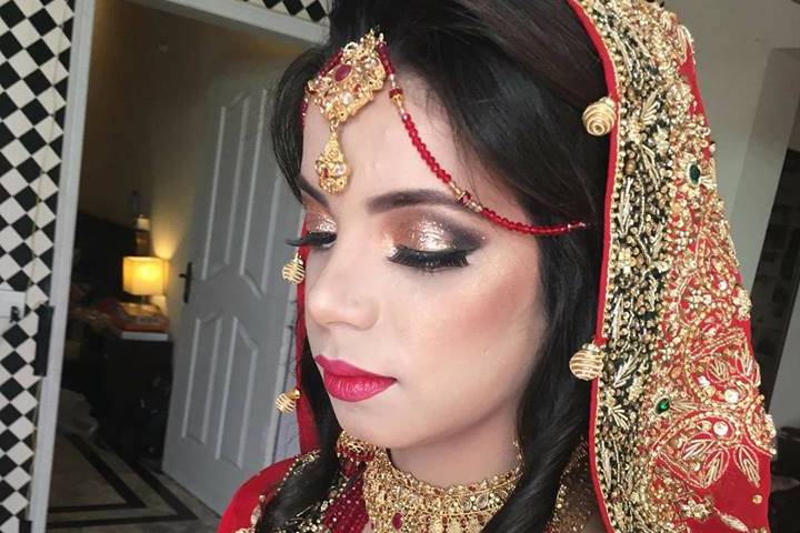 Bridal makeup