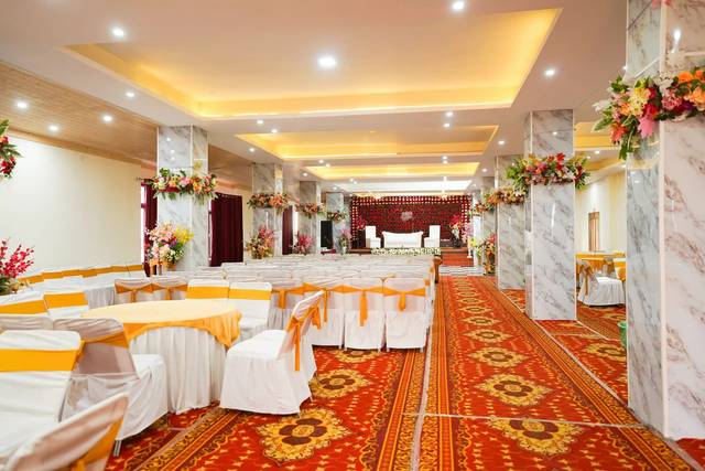Banquet hall