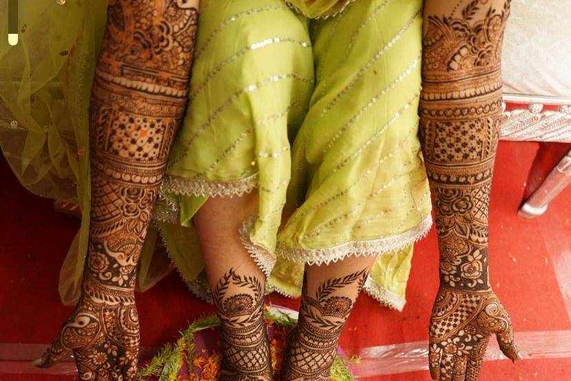 Beautiful bridal mehandi