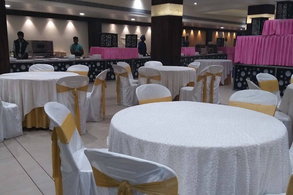 Banquet hall