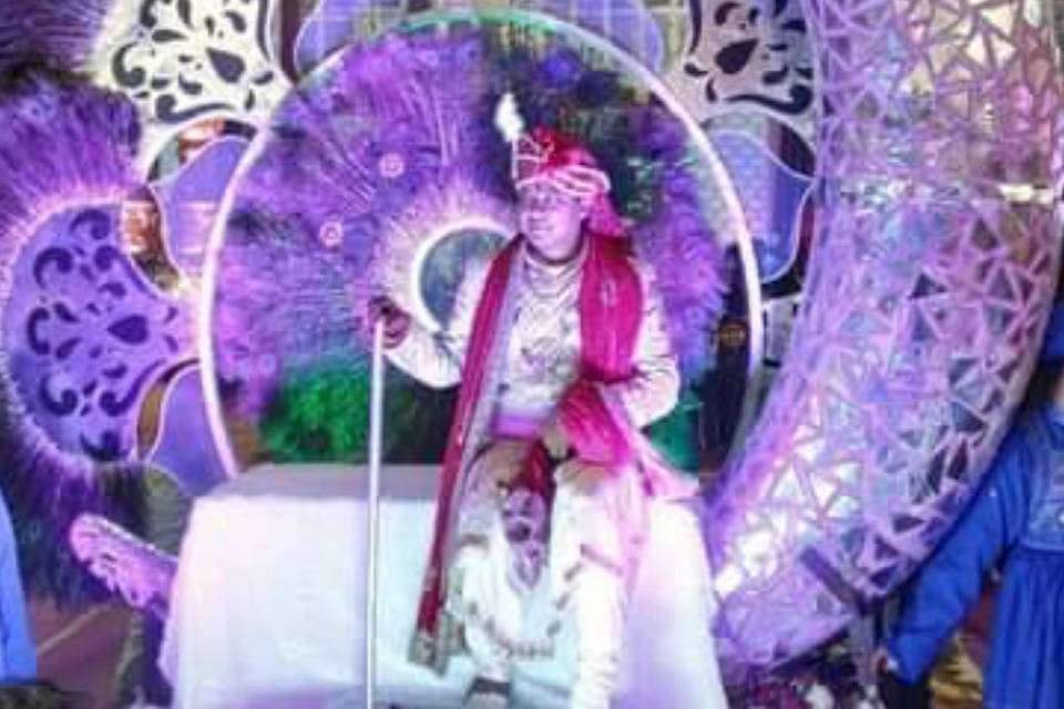 Groom entry