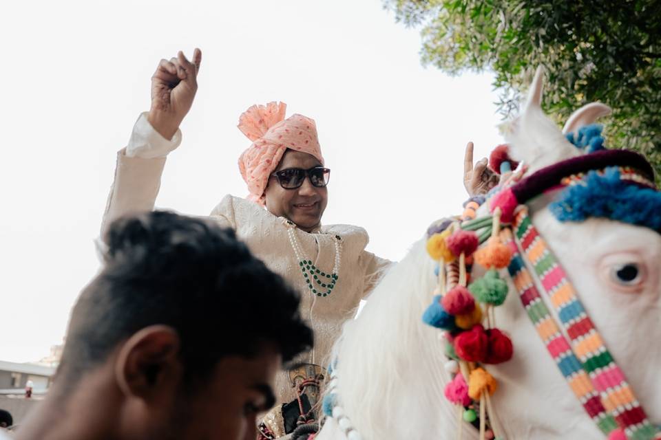 Groom's Candid