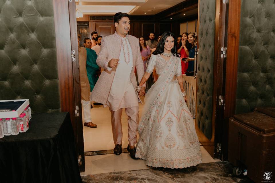 Couple candid portraits