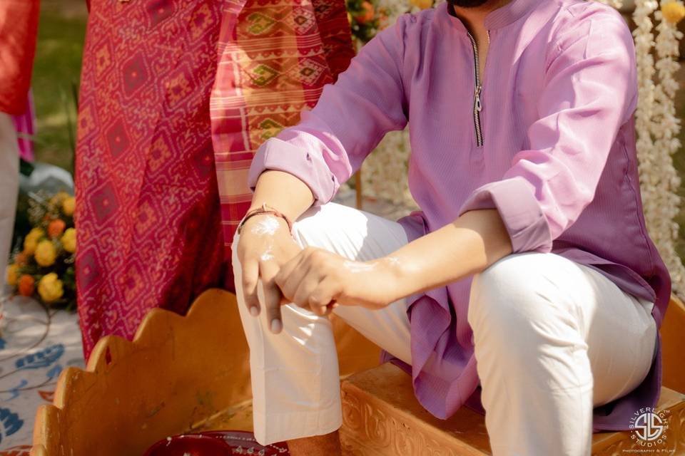 Groom's Candid
