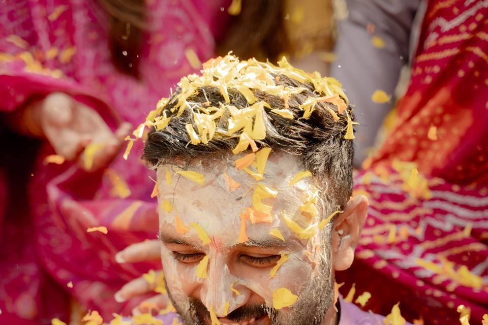 Groom's Candid