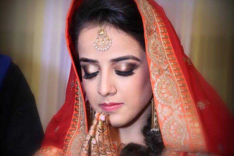 Bridal makeup