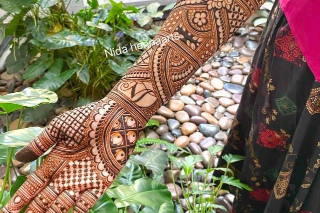 Bridal Mehndi Designs For Back Hand - Fashion & Beauty | Facebook