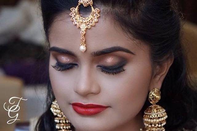 Bridal makeup