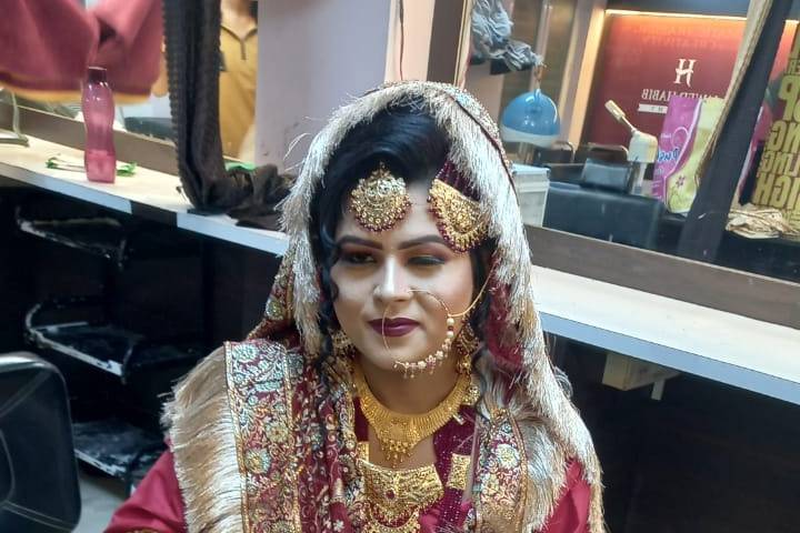 Bridal makeup