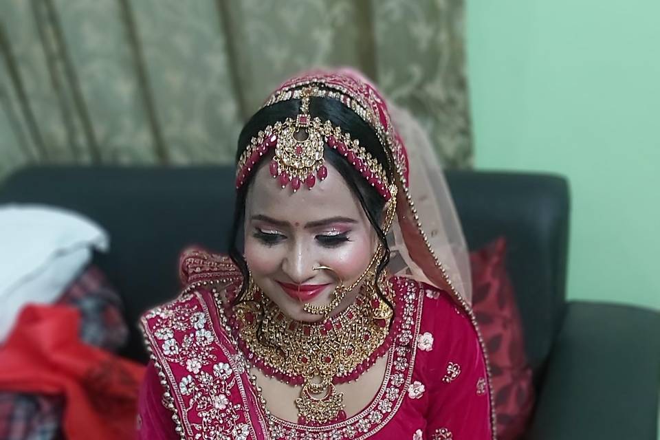 Bridal makeup