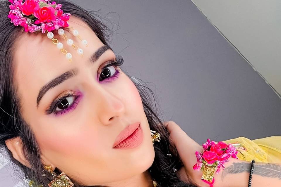 Priya Gupta Makeup Artist