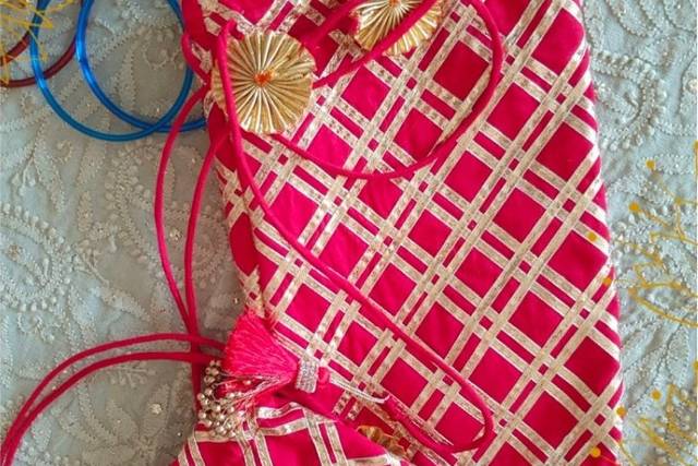 Customised hampers