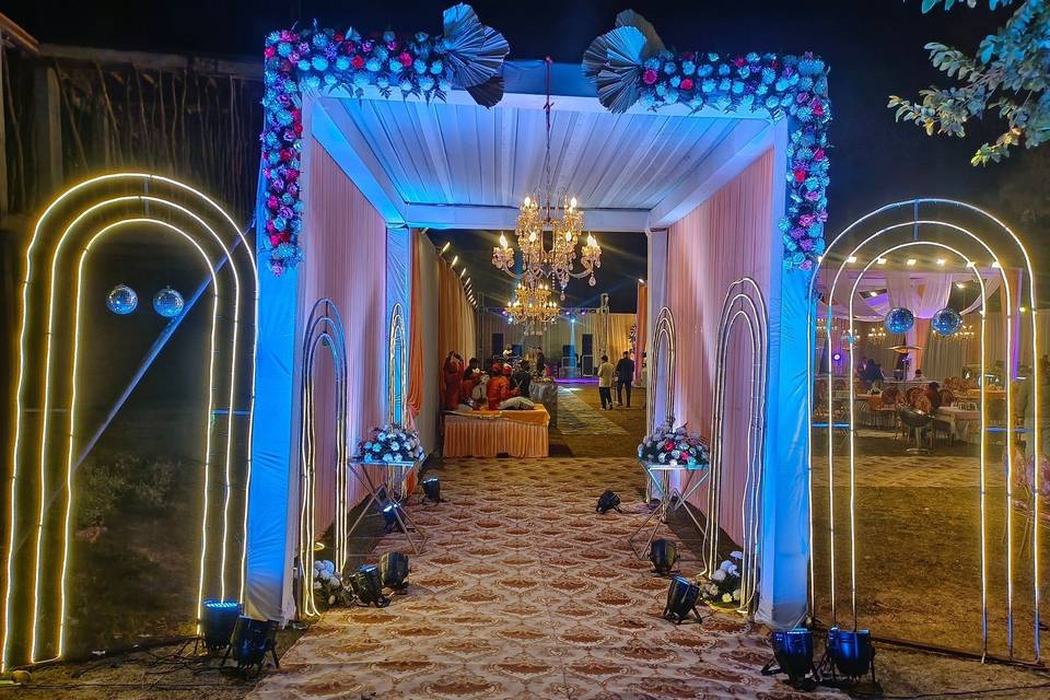 Entrance decor