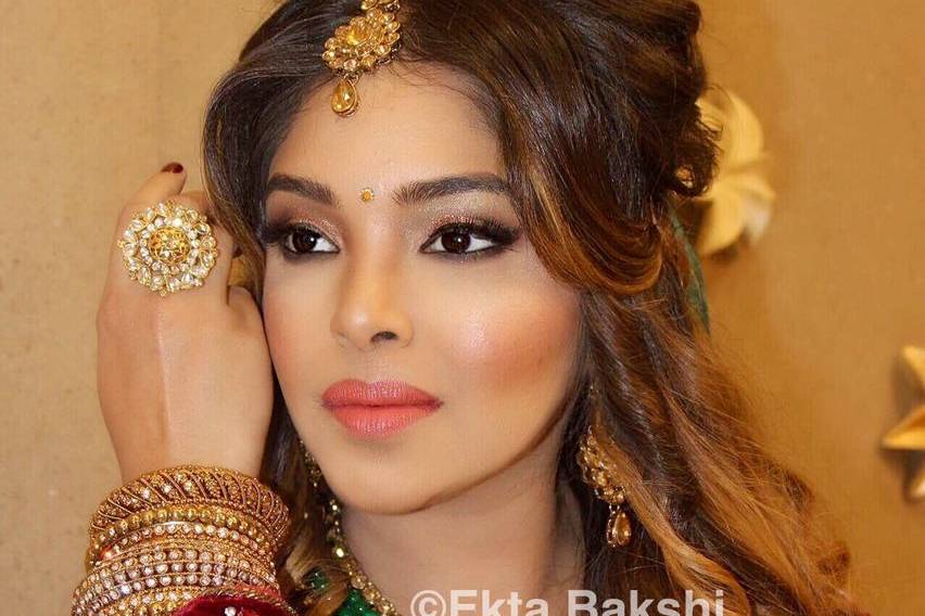Ekta Bakshi Makeup Artist - Makeup Artist - Anand Vihar 