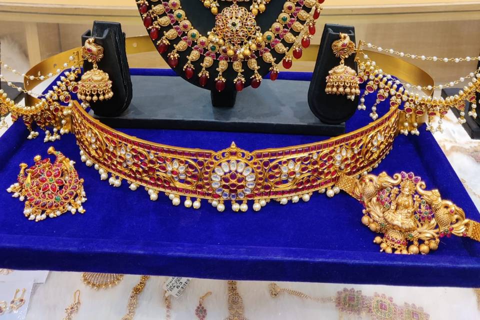 Bridal jewellery