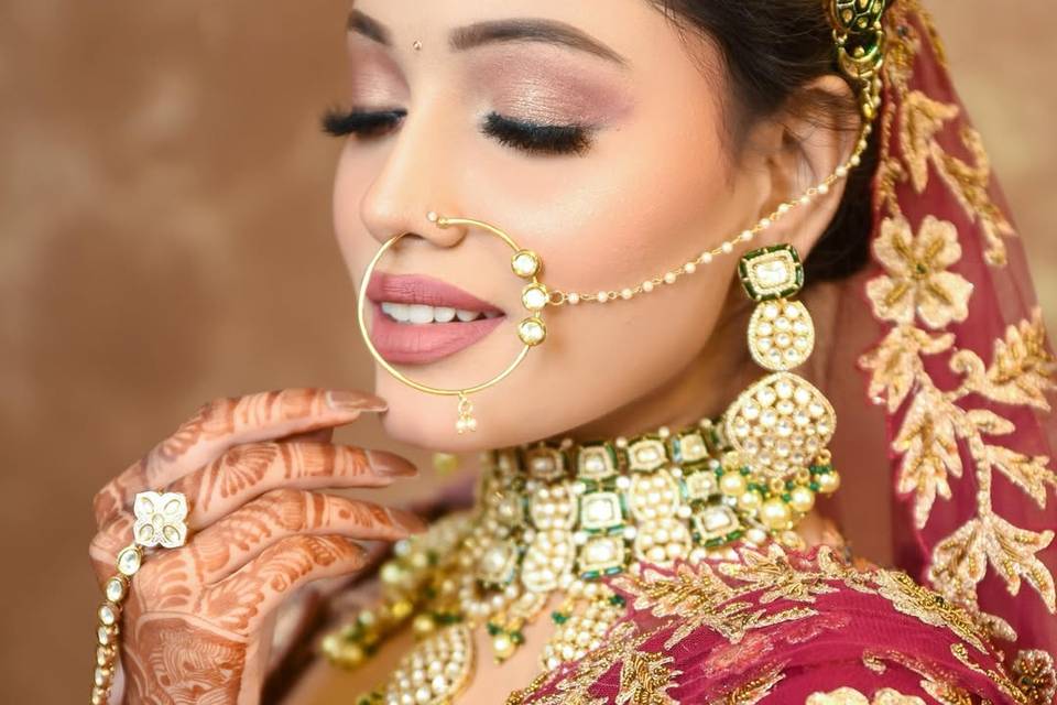 Makeup by Diksha Gupta