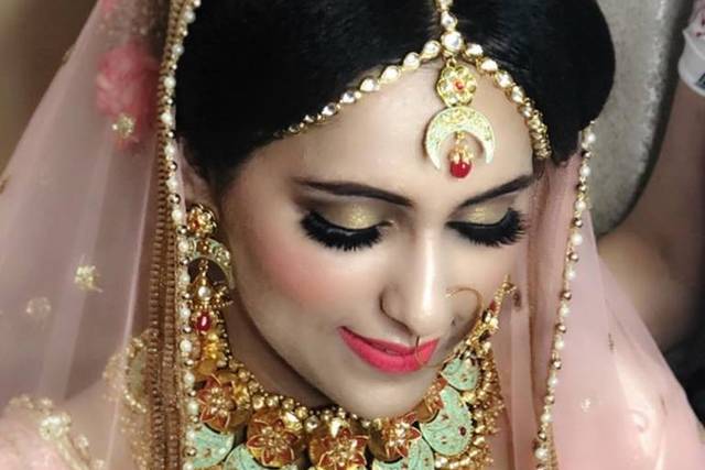 Makeup by Tanisha Kaur