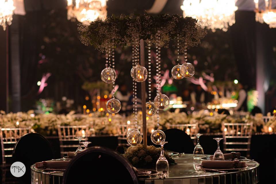 Table Arrangement