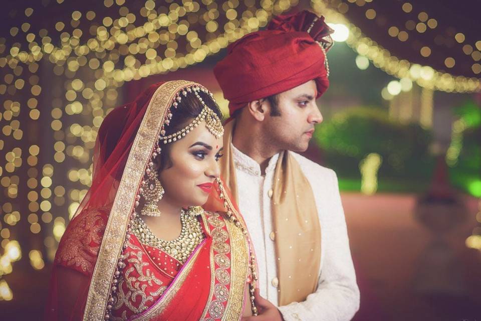 Clickz, Nirala Nagar