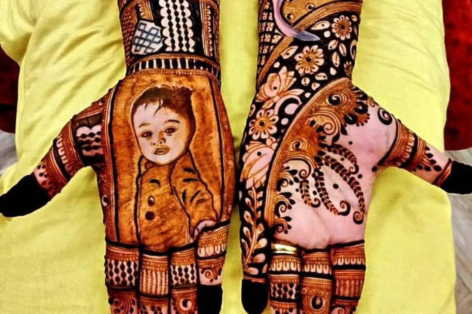 Lucky mehndi art