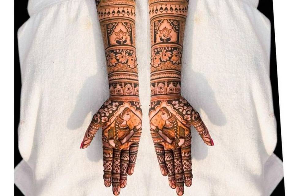 Lucky mehndi art