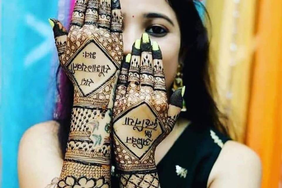 Lucky Mehendi Art