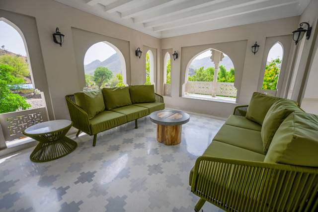 Balcony & Terrace