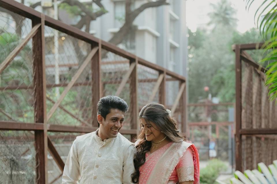 The Wedding Glance