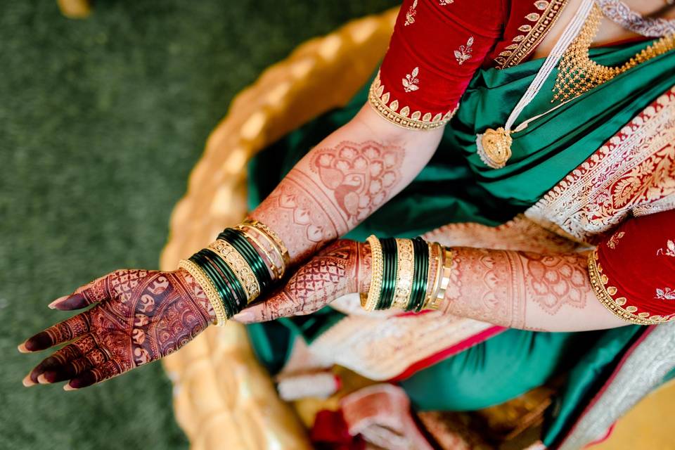 portrait mehndi