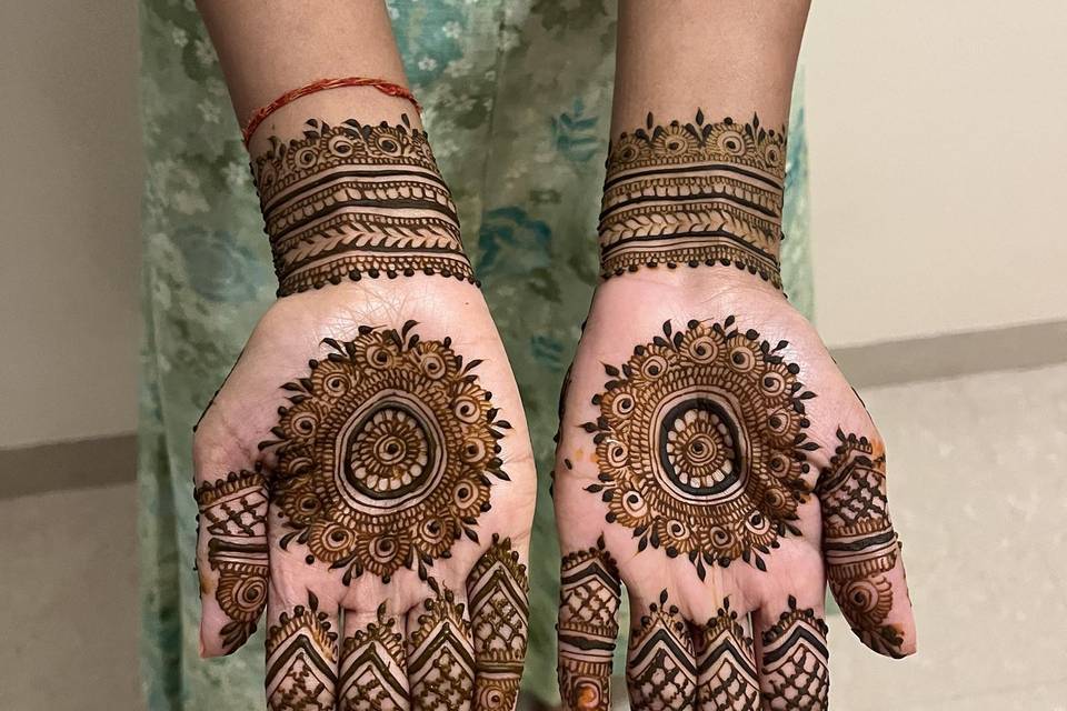 minimum mehndi