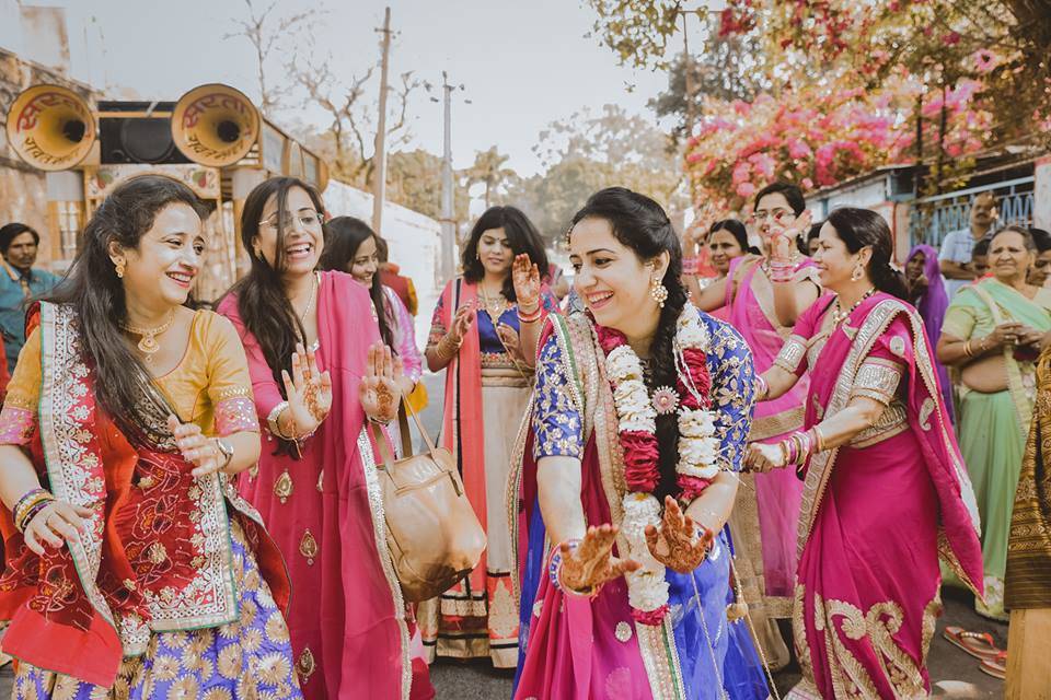 Bride and bridesmaids