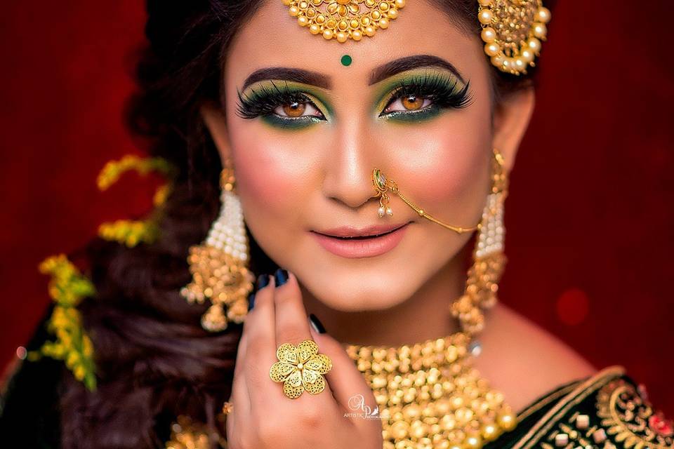 Arpi's The Divine Touch Makeover - Makeup Artist - Thakurpukur Mahestola -  