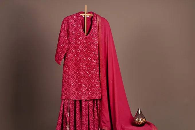 Red Kurta