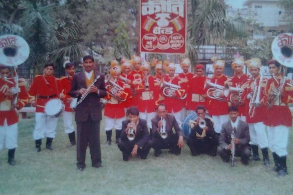 Kirti Band