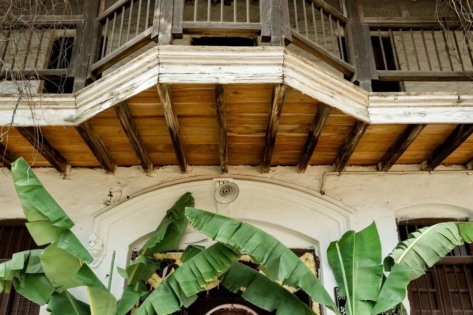 Entrance decor