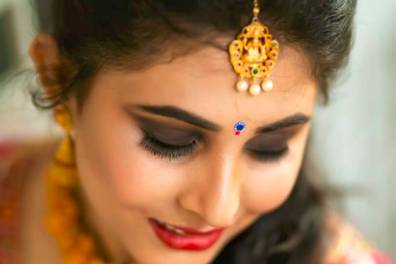 Makeovers by Bhuvana Reeds, West Bangalore