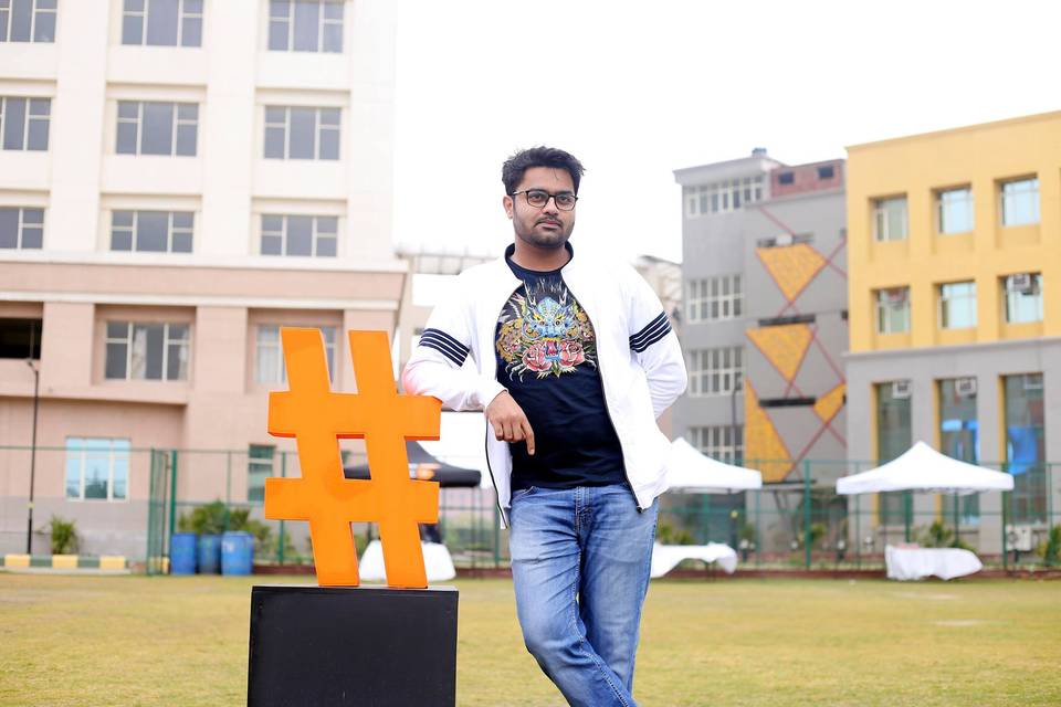 Anchor Kanishk Tyagi