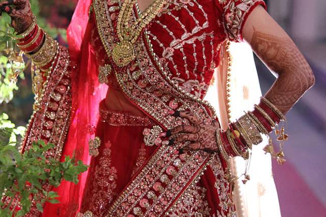 Pooja Professional Bridal/ Dulhan Make Up Artist