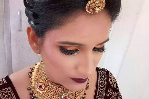 Bridal makeup