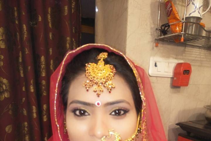 Bridal makeup