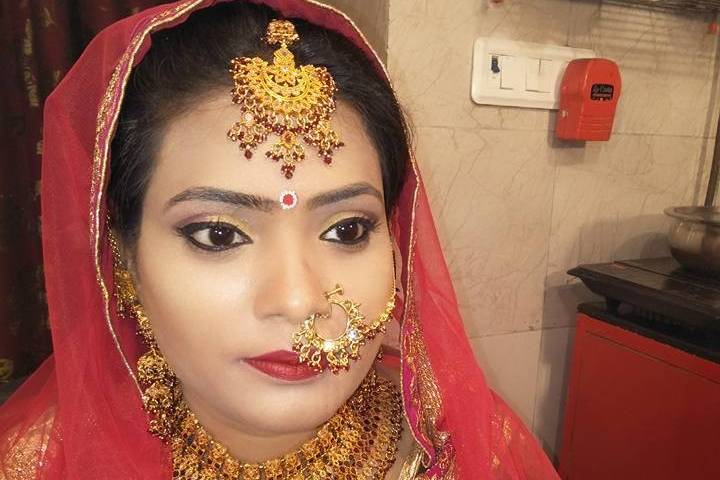 Bridal makeup